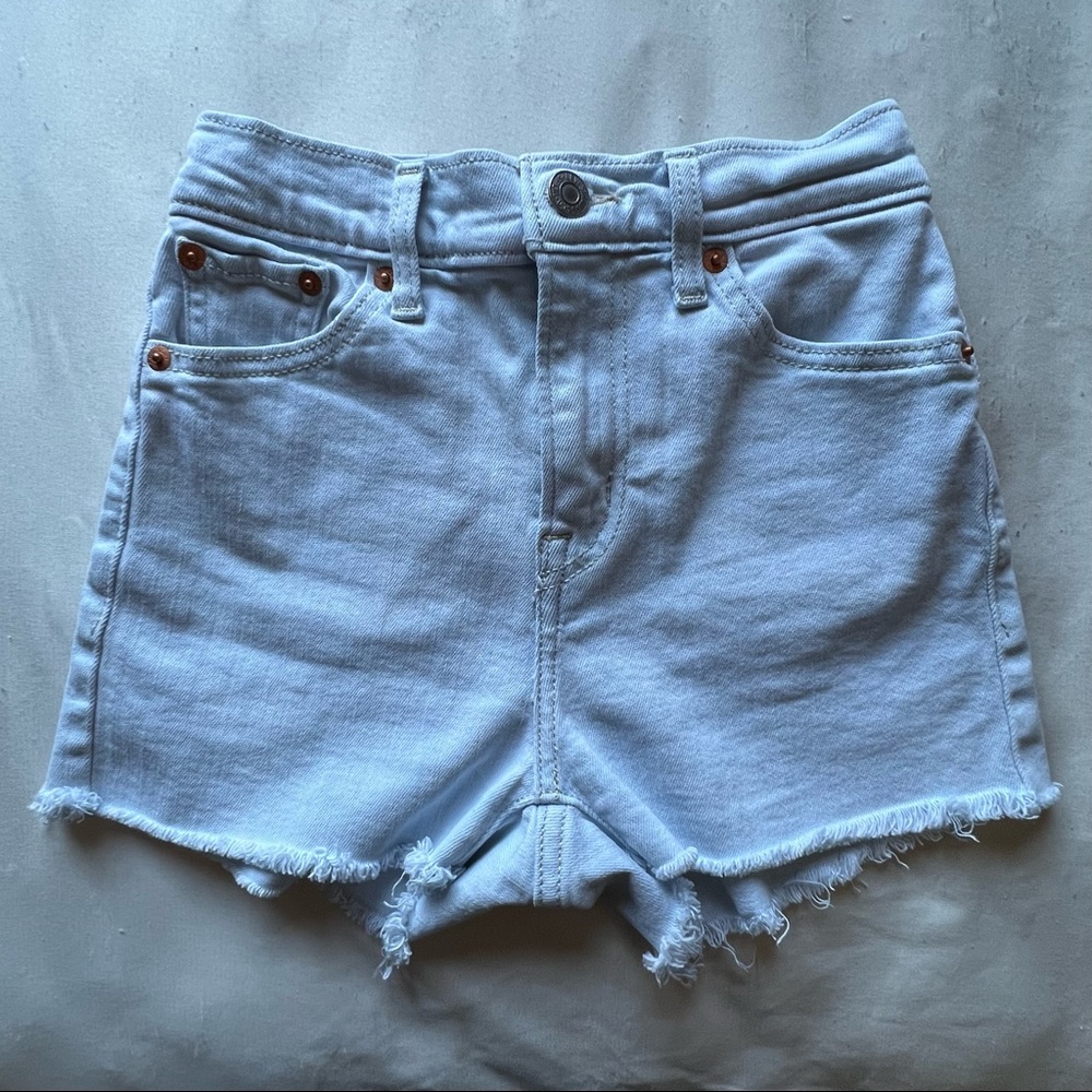 Levi’s Light Wash High Rise Shorts